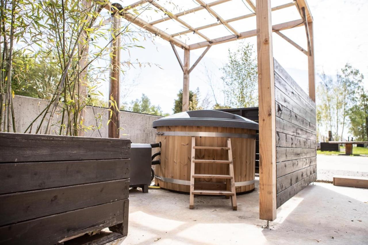 Natuur Lodge Blesdijke エクステリア 写真